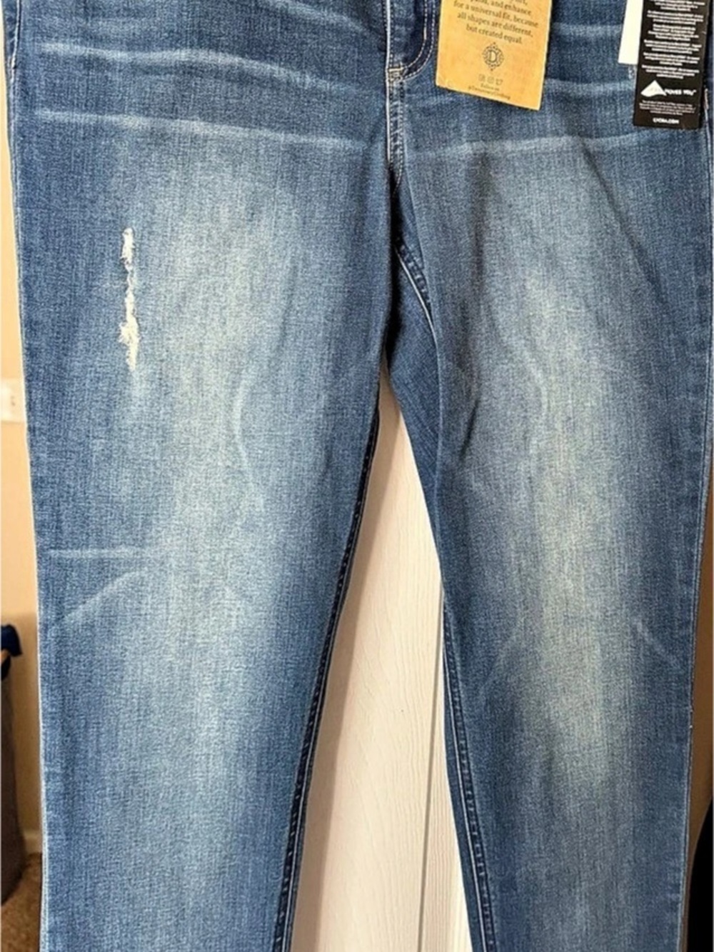 Democracy "Ab"solution Straight Leg Jeans Blue Waist 12 NWT